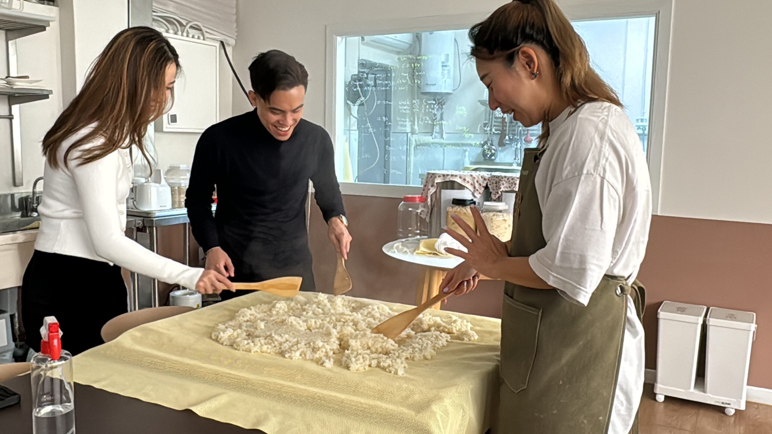 Makgeolli Brewing Class